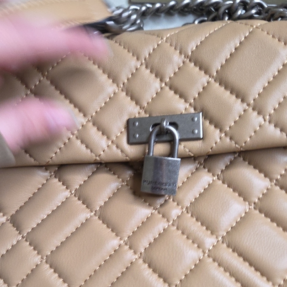 Kurt Geiger The Brixton Shoulder Bag with Chain Strap - Picture 9 of 11